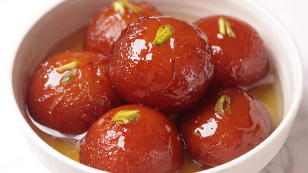 Gulab Jamun, Burfi, Kaju Katli: 6 Most Popular Sweets To Eat During Diwali