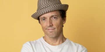 Jason Mraz Recalls Coming Out Bisexual Later In Life