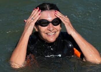 Paris Mayor Swims In Seine River To Prove It's Clean Ahead Of Olympic Games