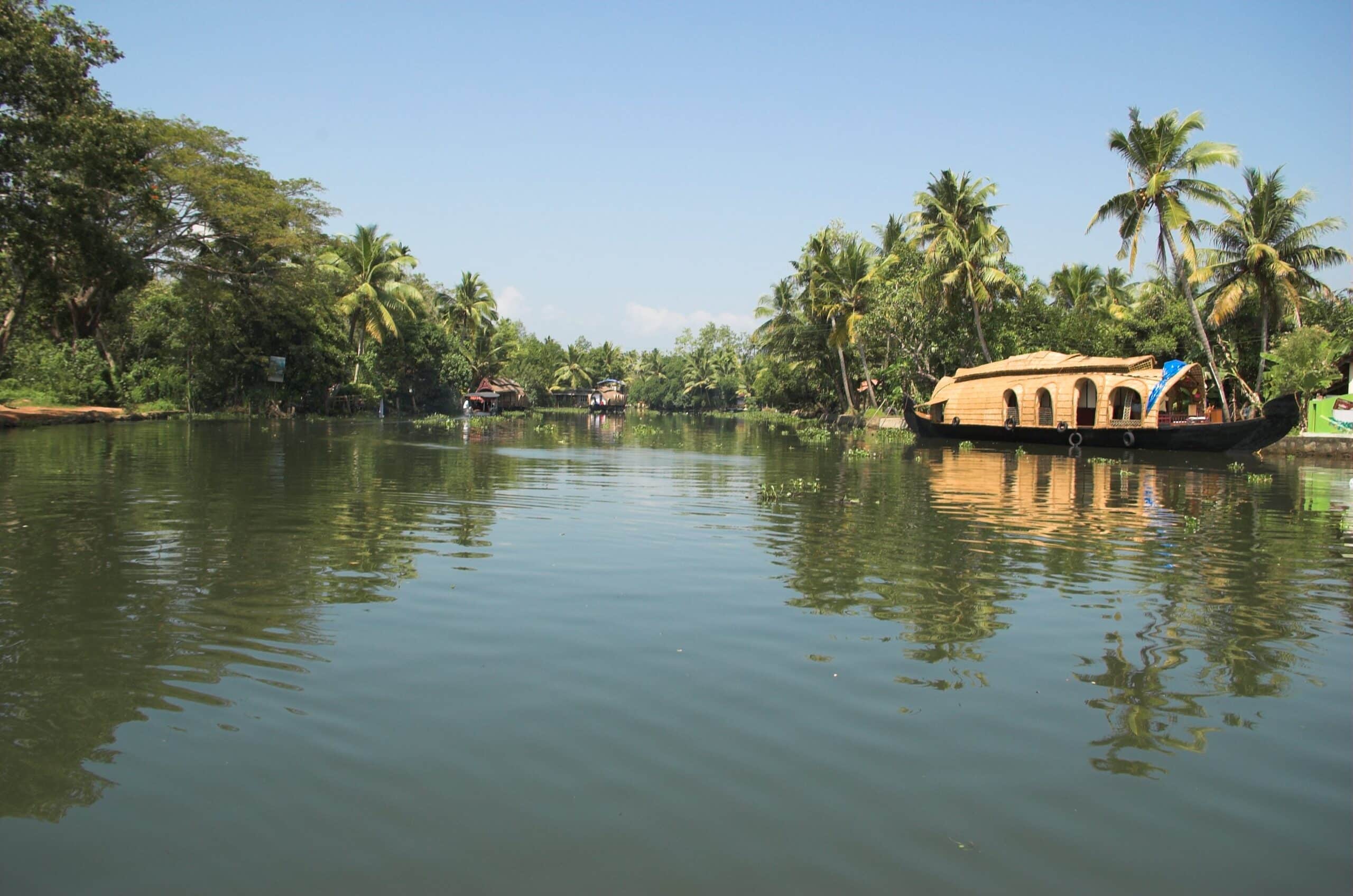 Backwaters Of India: 6 Exotic Destinations To Visit In Kerala