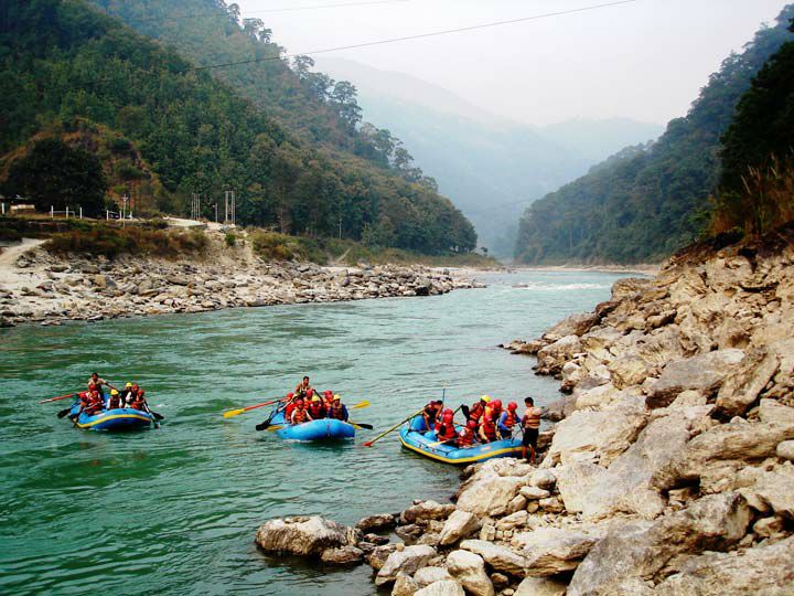 8 Best Places For River Rafting In India