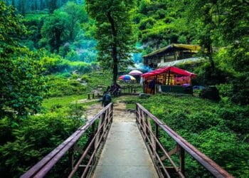 Top 10 Best Places To Visit In Himachal Pradesh