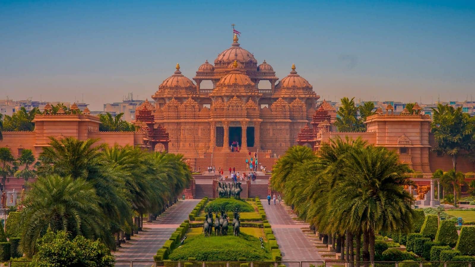 Temple Trail: 8 Architectural Wonders Showcasing India’s Spiritual Diversity