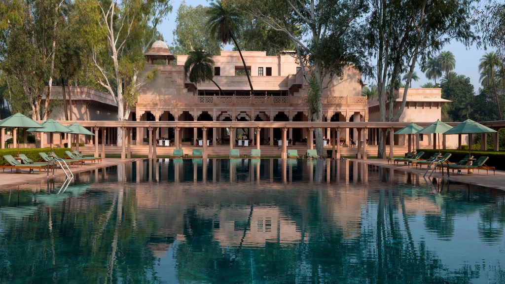 Luxury Getaways: 10 Most Exclusive Resorts In India For A Lavish Retreat