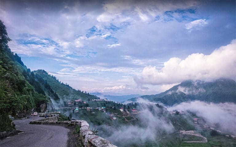 Exploring Northern India’s Breathtaking Routes: 10 Scenic Drives In North India For Your Next Adventure
