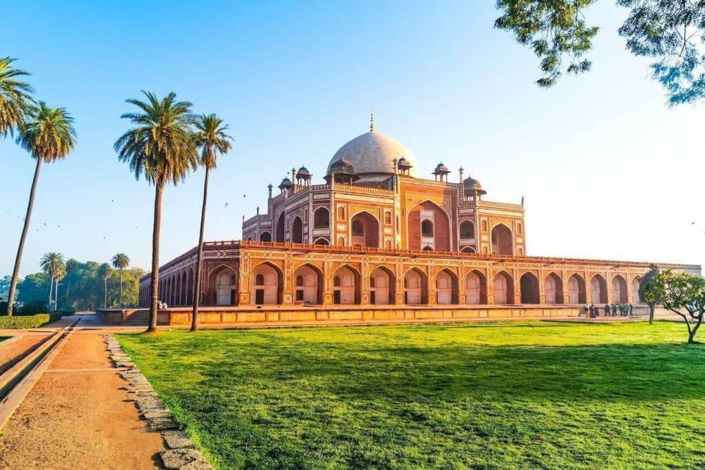 Exploring New Delhi’s Timeless Relics: 7 Ancient Ruins And Historical Sites In New Delhi