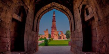 Exploring New Delhi’s Timeless Relics: 7 Ancient Ruins And Historical Sites In New Delhi