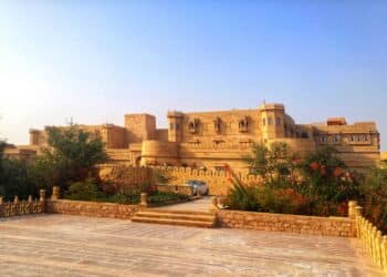 Luxury Getaways: 10 Most Exclusive Resorts In India For A Lavish Retreat