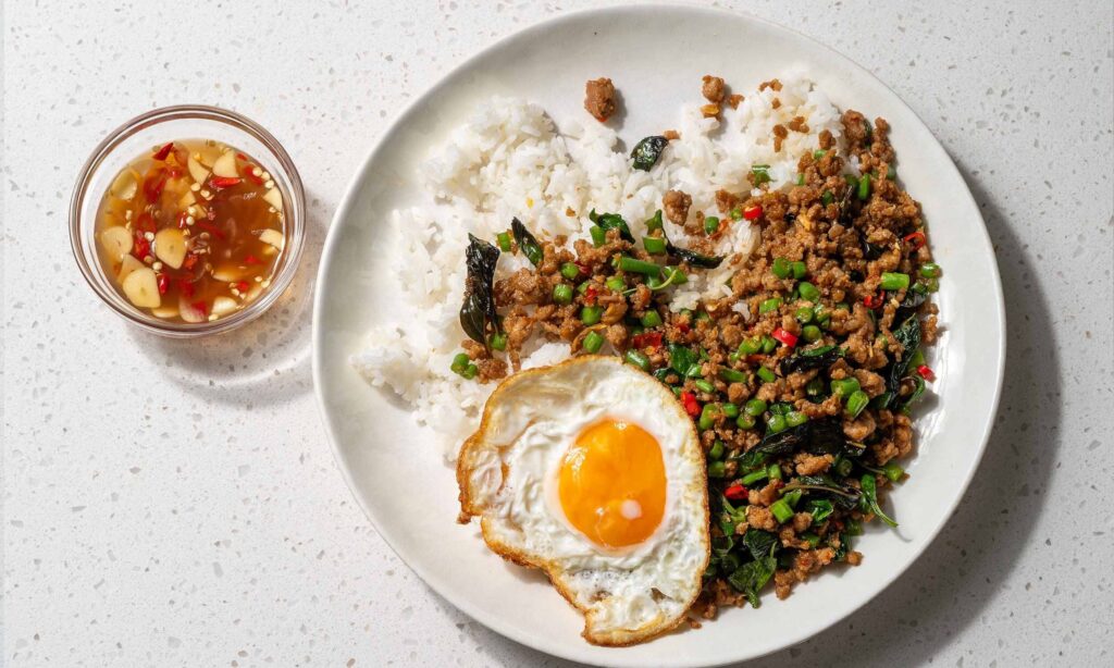 The Top 15 Foods Every Foodie Must Try In Thailand