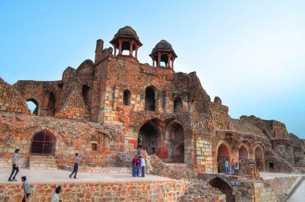 Exploring New Delhi’s Timeless Relics: 7 Ancient Ruins And Historical Sites In New Delhi