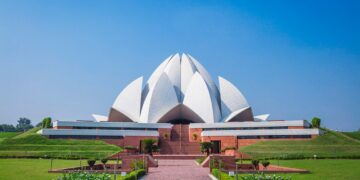 Temple Trail: 8 Architectural Wonders Showcasing India’s Spiritual Diversity