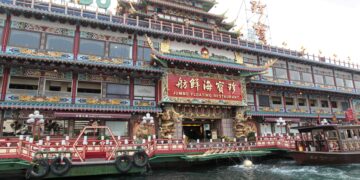 7 Best Foodie Destinations In Hong Kong: A Culinary Odyssey