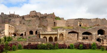 7 Must-Visit Places In Hyderabad You Should Know About