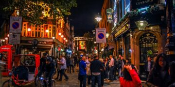 8 Exciting Nightlife Hotspots In London