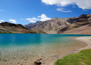 Tranquil Retreats: 6 Serene Lakes In Himachal Pradesh