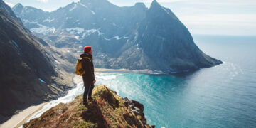 10 Best Destinations For Solo Travelers