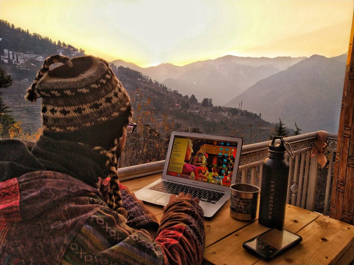 10 Mesmerizing Workstations In Uttarakhand
