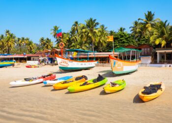 5 Best Beaches To Visit In Goa