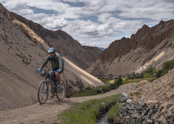 A Guide For Mountain Biking | Types Of Mountain Biking | Best Season To Go | Outfit And Gear