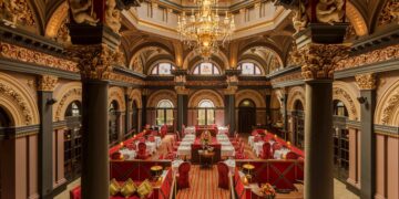 10 Most Luxurious Places To Explore In England