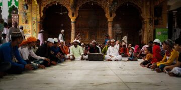 Qawwali performance at the Ajmer Sharif dargah