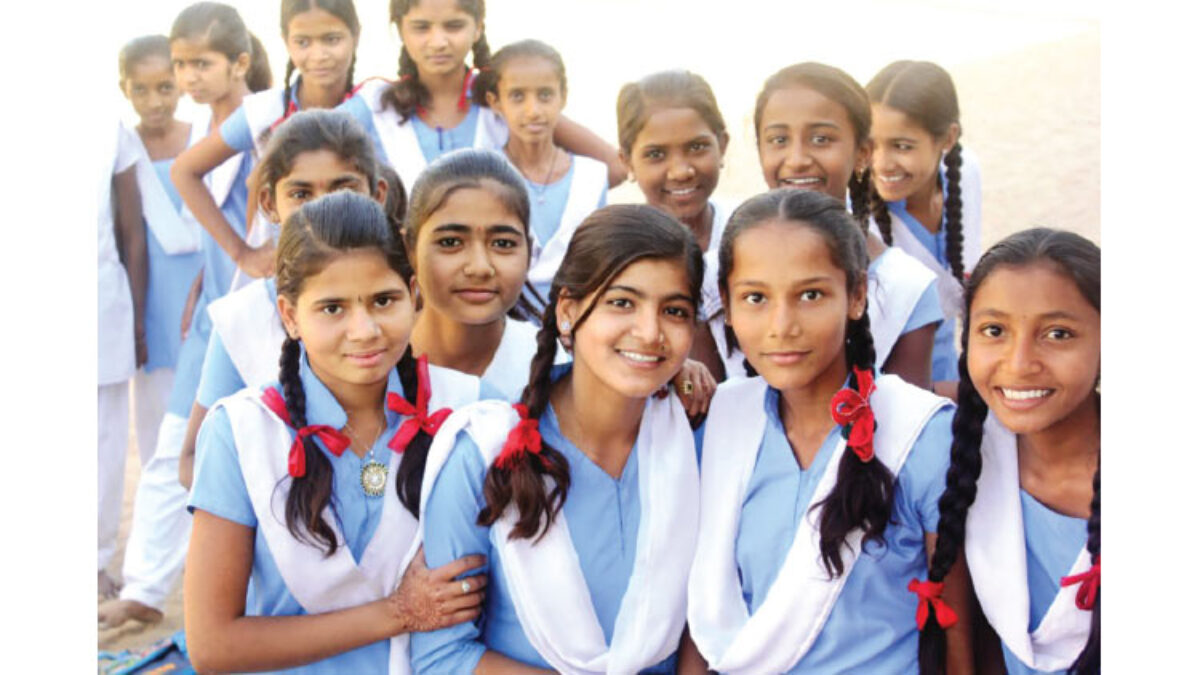 The Perks Of Being In An All Girls School The Second Angle